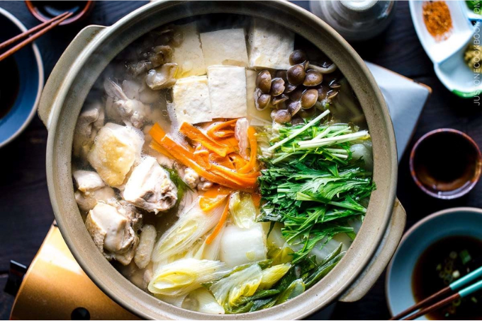 Lẩu gà nấm