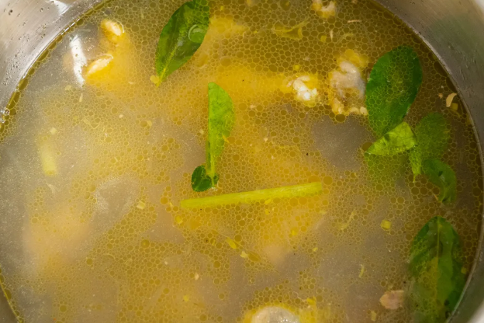 Lẩu gà ớt hiểm