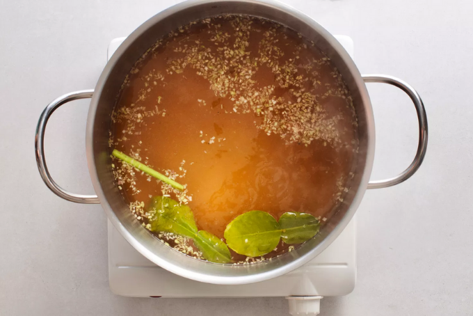 Lẩu thái chua cay