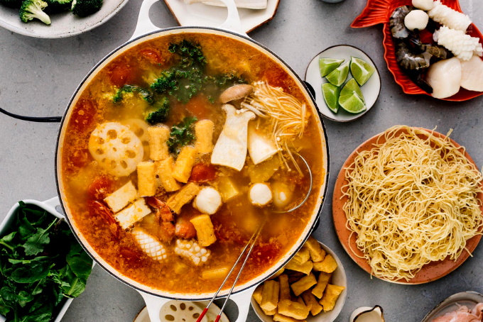 Lẩu thái chua cay