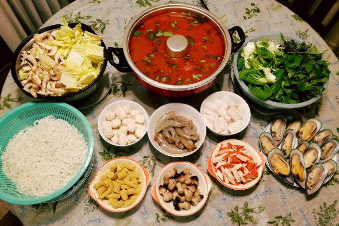 Cách Nấu Lẩu Thái Tom Yum Chuẩn Vị Thái, Ngon Quên Sầu