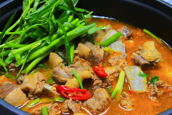 Lẩu vịt nấu chao
