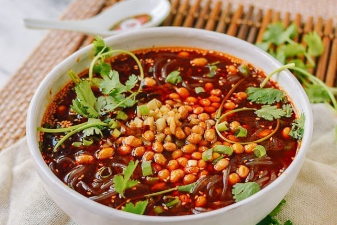 Miến chua cay Trùng Khánh