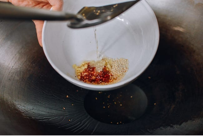 Miến chua cay Trùng Khánh