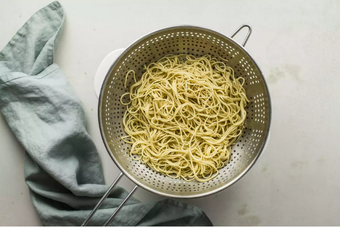 Mì hải sản cay kiểu Trung