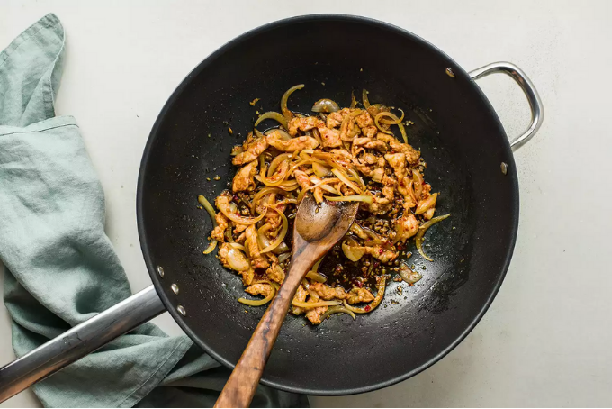 Mì hải sản cay kiểu Trung