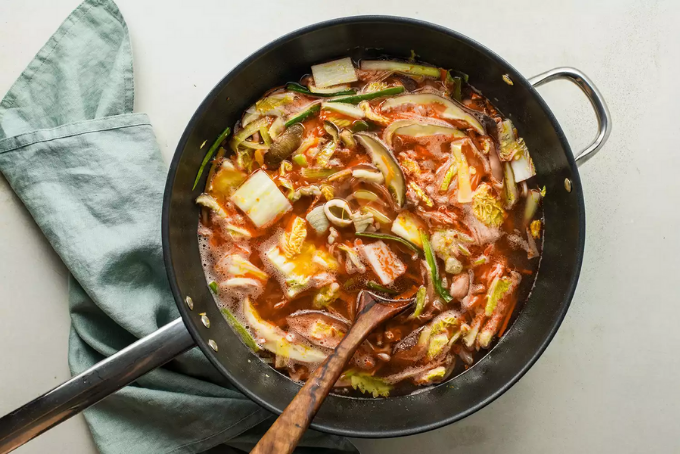 Mì hải sản cay kiểu Trung