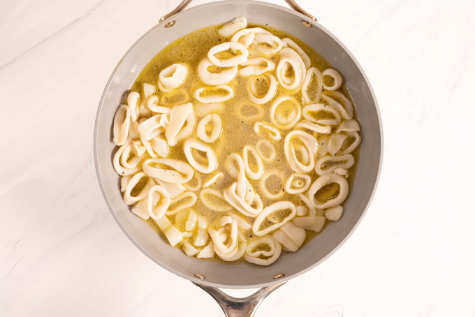 Mì ý hải sản sốt cà chua