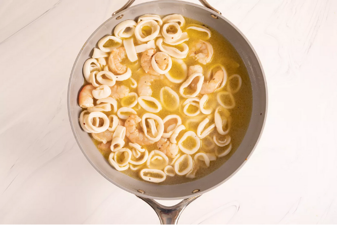 Mì ý hải sản sốt cà chua