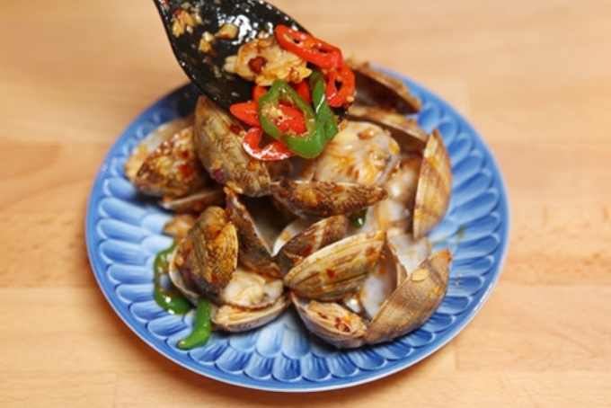 Ngao xào cay