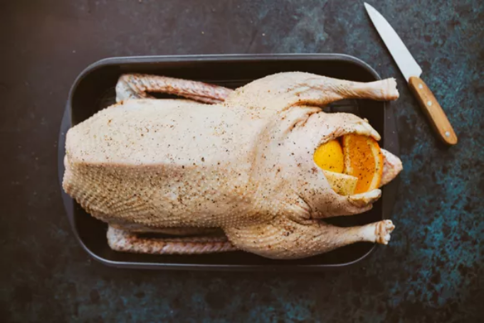 Ngỗng nướng Giáng Sinh kiểu Đức