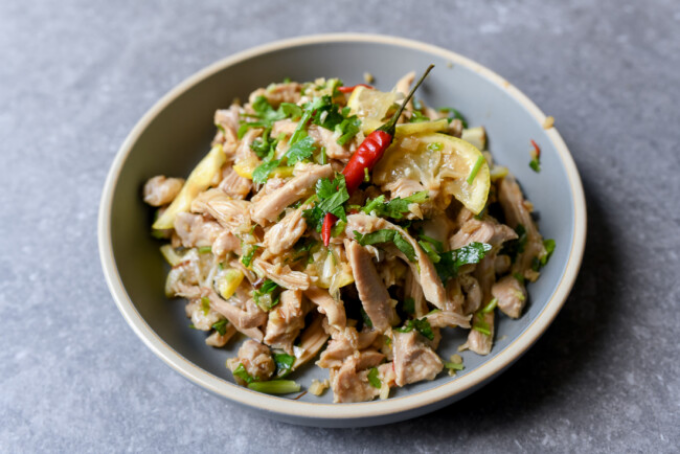 Salad gà với chanh