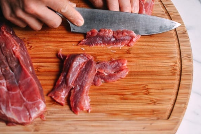 Thịt bò xào nấm kiểu Trung