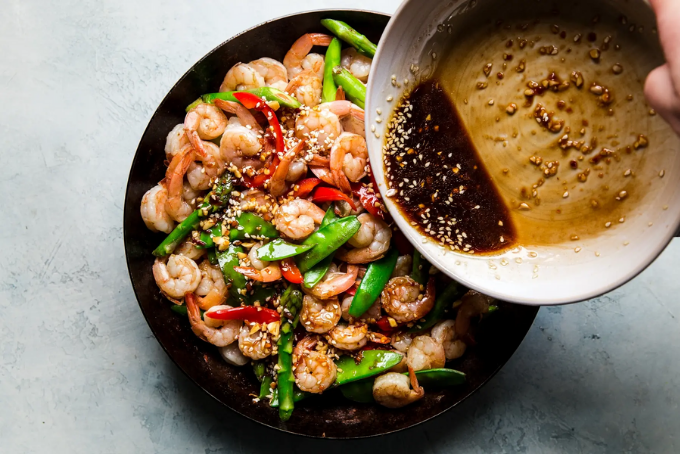 Tôm xào tỏi ớt