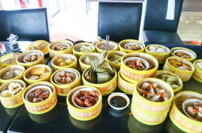 dimsum kowloon phạm ngọc thạch 12