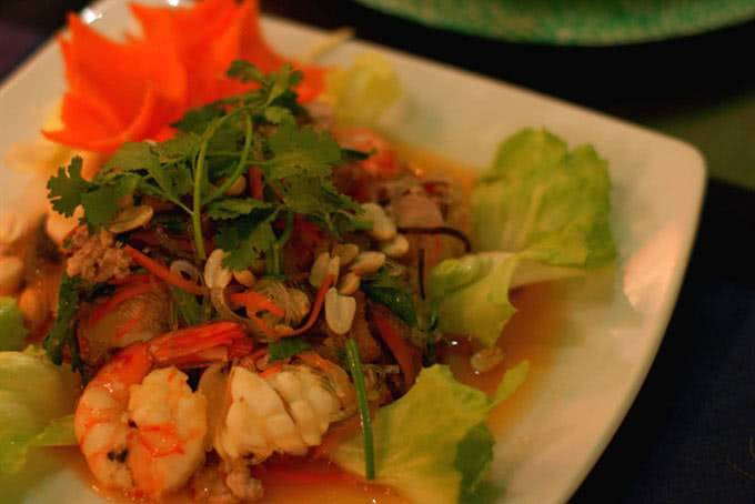 nhà hàng lạc thái 3 số 41 mạc thị bưởi 14