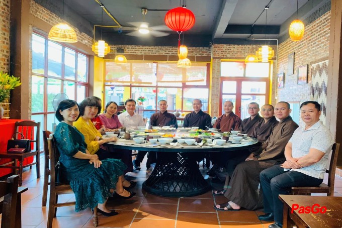 Chay Tâm Sen - Ngoại Giao Đoàn-15