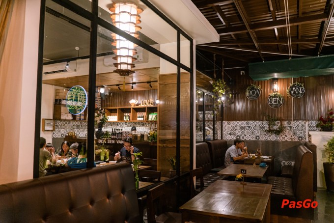 Đóa Sen Vàng Vegan - Đường C-11