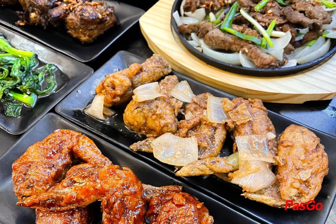 Mabro Eating - Nguyễn Hiền-2