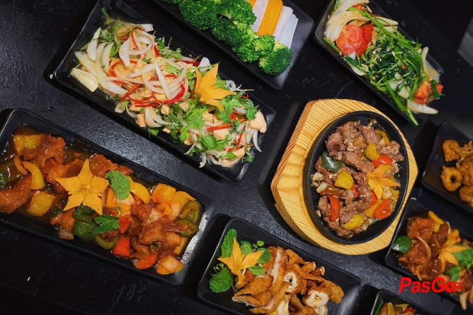 Mabro Eating - Nguyễn Hiền-9