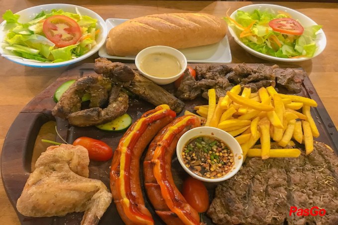 Nhà hàng OLiu Đỏ - Hoàng Diệu-6