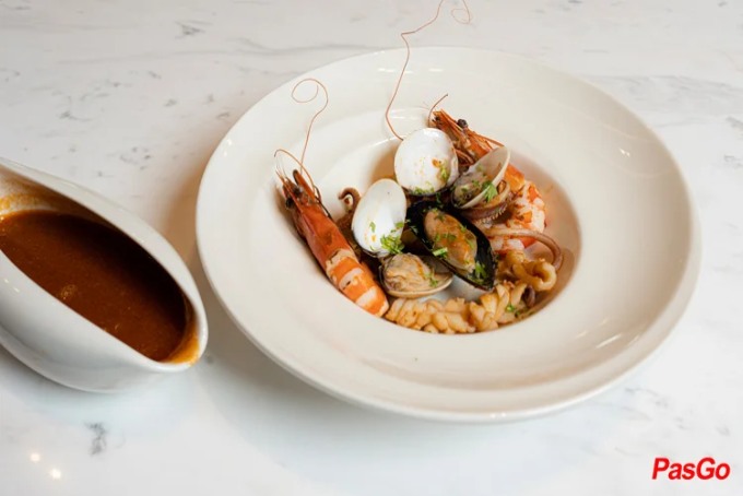 Ottimo House - Tôn Đức Thắng