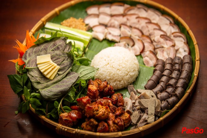 Quán Chị Dậu - Nguyễn Trọng Tuyển-7