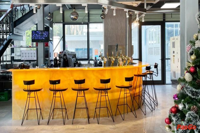 The Pilot - Trịnh Văn Bô-11