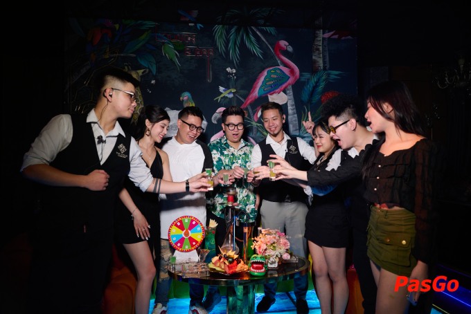 X Club & Lounge - Trần Bình-8