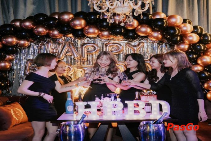 X Club & Lounge - Trần Bình-10