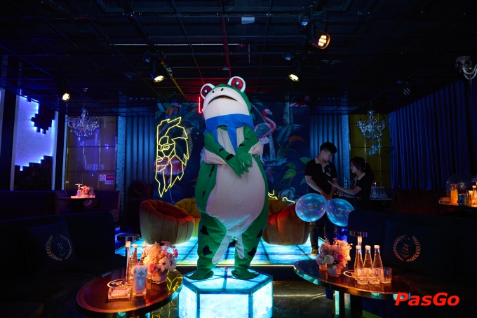 X Club & Lounge - Trần Bình-7