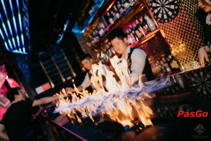 X Club & Lounge - Trần Bình-9