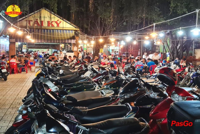 Lẩu Dê Tài Ký - Ung Văn Khiêm-11