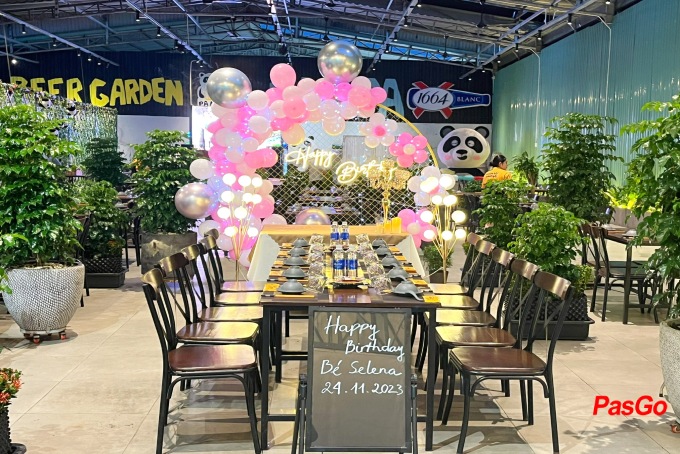 Panda Beer Garden - Nguyễn Xiển-16