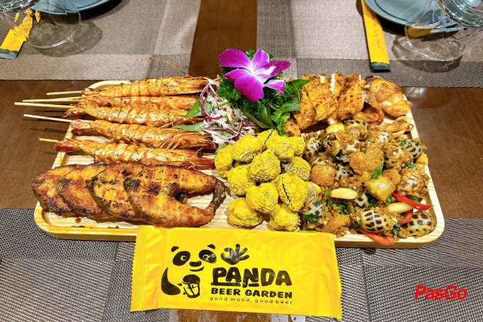 Panda Beer Garden - Nguyễn Xiển