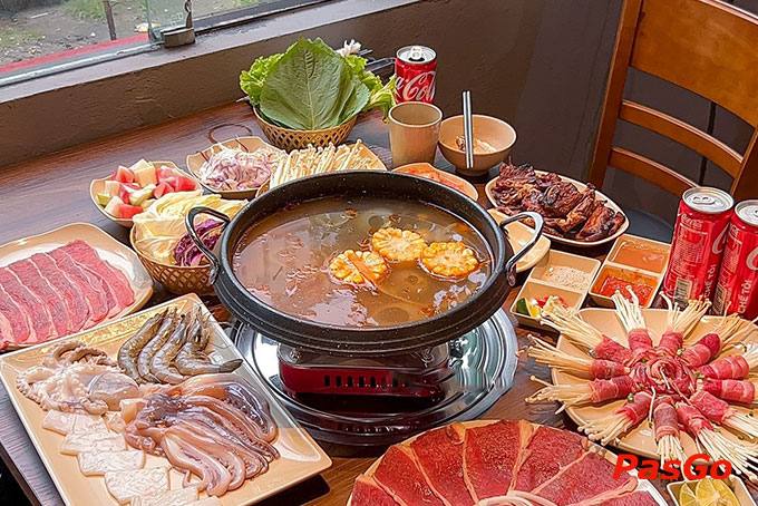 Buffet lẩu Cầu Giấy Hugo BBQ