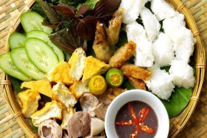 bún đậu mắm tôm Cầu Giấy cô Thủy Thương Mại