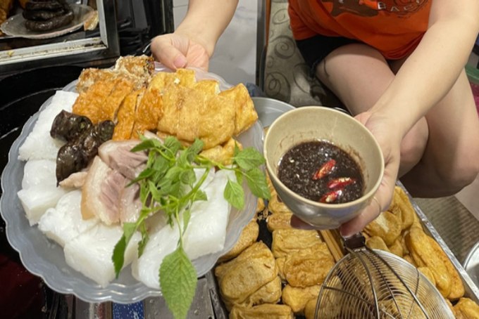 quán bún đậu mắm tôm Đống Đa 102 Chùa Láng