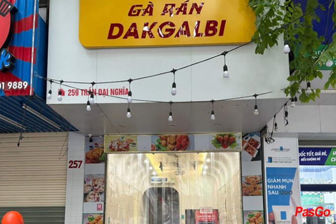 Gà Dakgalbi giới thiệu