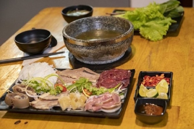phở bát đá Song Khánh Thái Thịnh