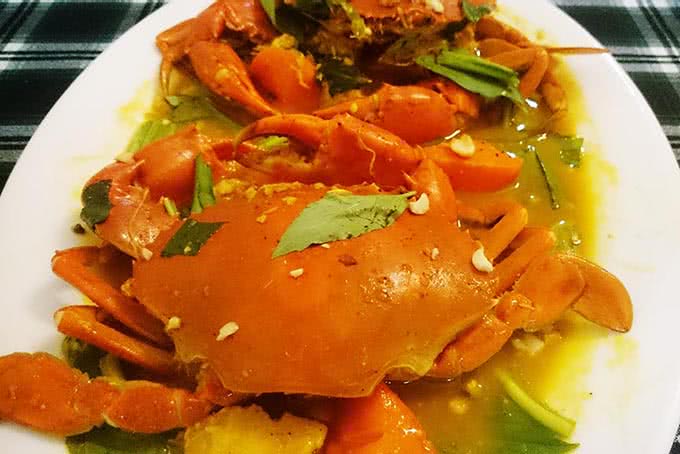 Lẩu Cua Đất Mũi Trần Hưng Đạo món ăn 6