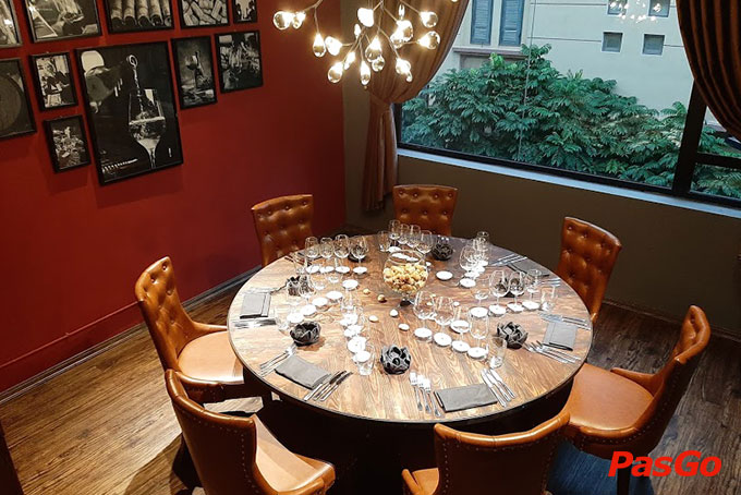 Chuỗi nhà hàng EMM’s French Bistro  12
