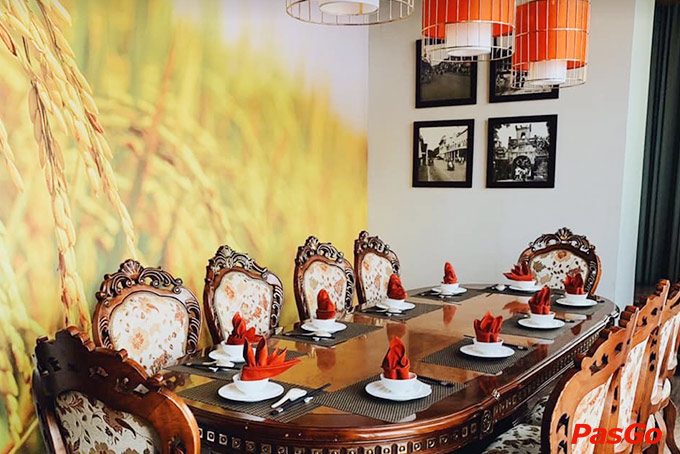 Nhà hàng Cơm Gạo Mới Hoàng Đạo Thúy 16