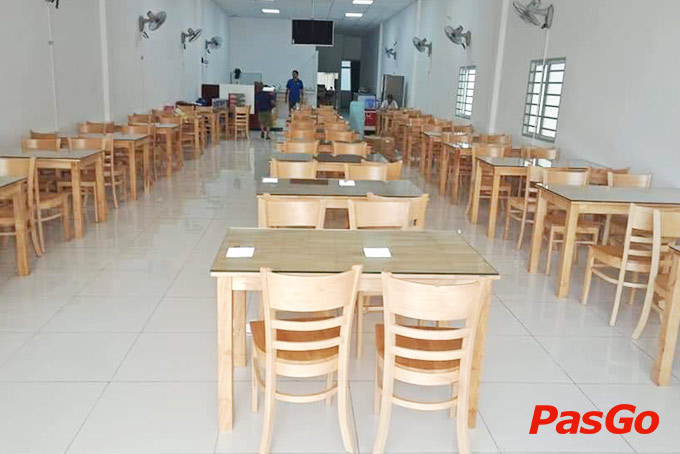 Nhà hàng Donald Trung Nguyễn Văn Lượng 10