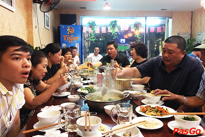 Giang Sơn Quán Hoàng Cầu   13