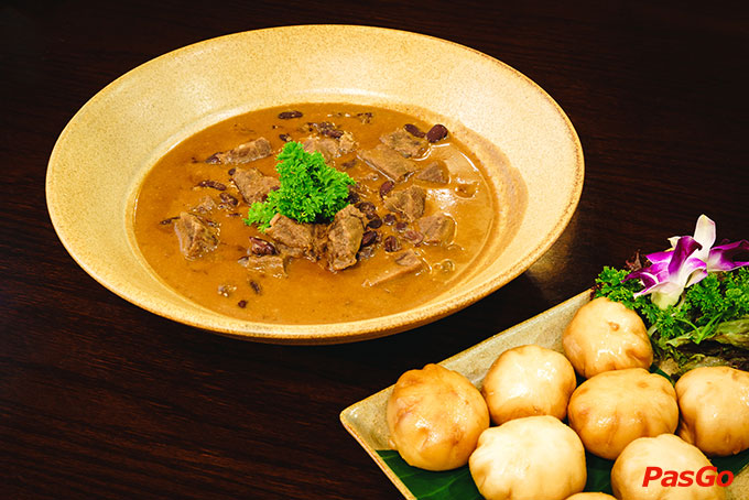 Nhà hàng Gia Quán Phùng Hưng 9