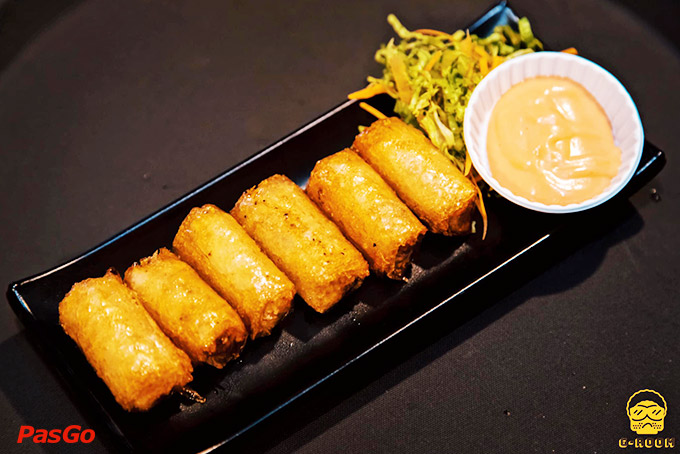 G-Room Pub & Coffee Lê Văn Sỹ  4