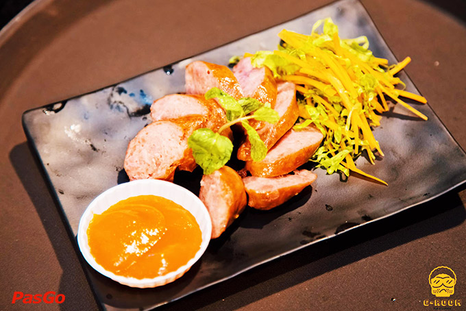 G-Room Pub & Coffee Lê Văn Sỹ  5