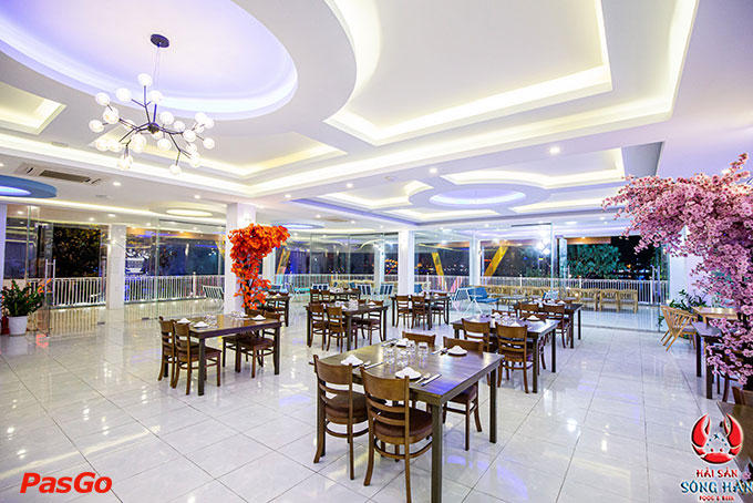 Nhà hàng Hải Sản Sông Hàn Trần Hưng Đạo 14