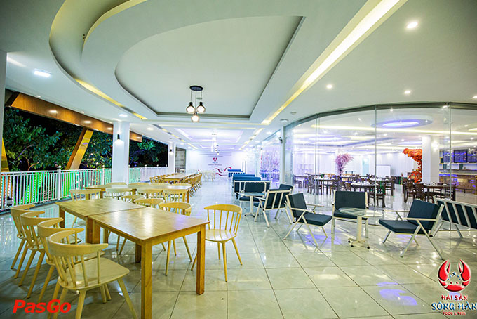 Nhà hàng Hải Sản Sông Hàn Trần Hưng Đạo 15